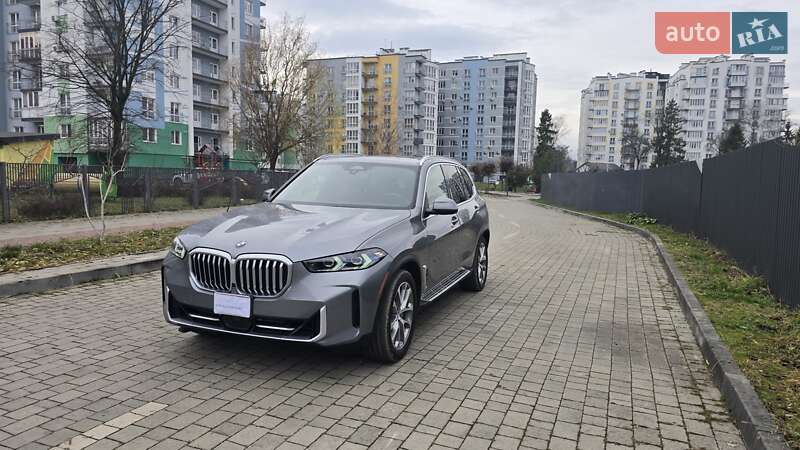 Позашляховик / Кросовер BMW X5 2023 в Івано-Франківську