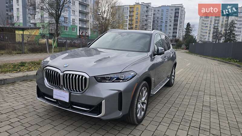 Позашляховик / Кросовер BMW X5 2023 в Івано-Франківську