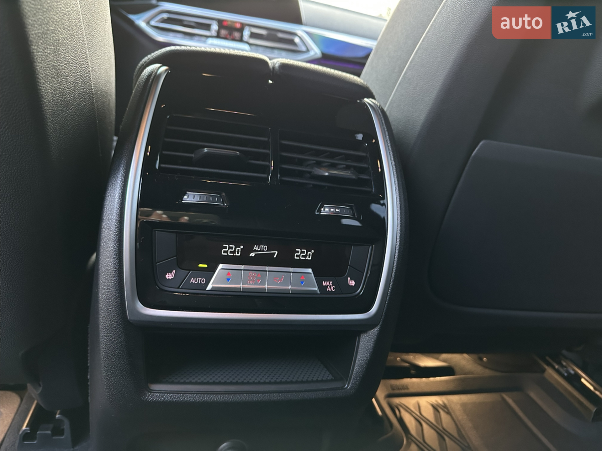 2020 BMW X5 - мініатюра 15
