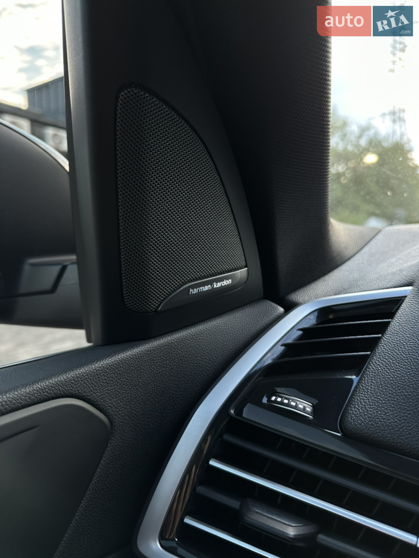 2020 BMW X5 - мініатюра 18