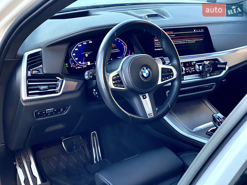 Внедорожник / Кроссовер BMW X5 2023 в Киеве