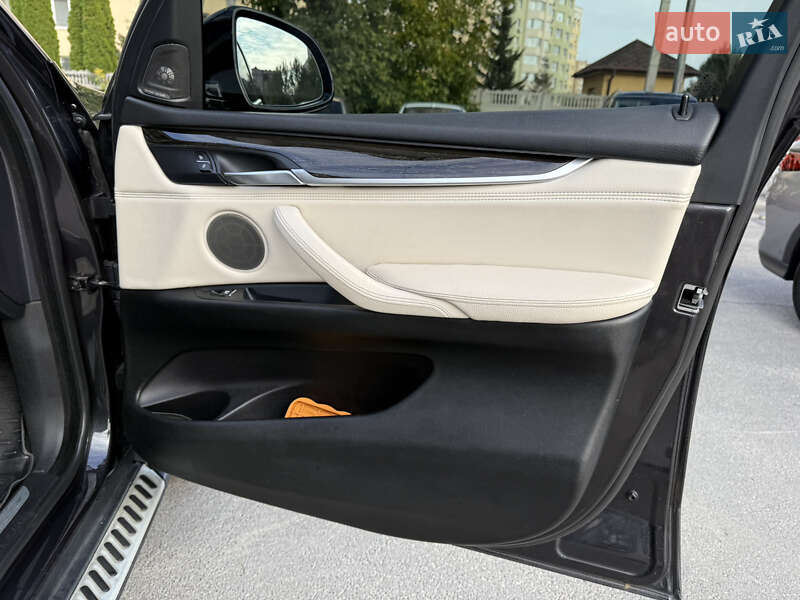 Внедорожник / Кроссовер BMW X5 2014 в Киеве