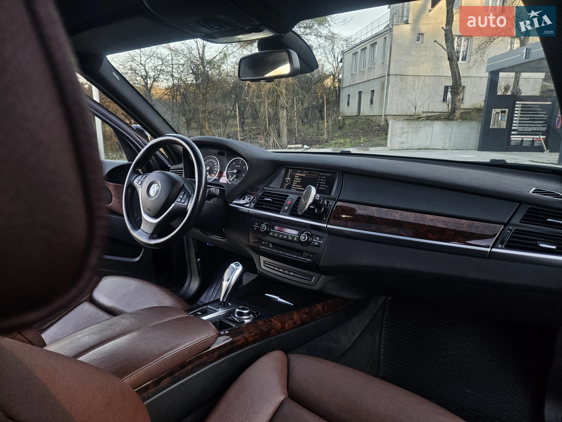 2011 BMW X5 - мініатюра 17