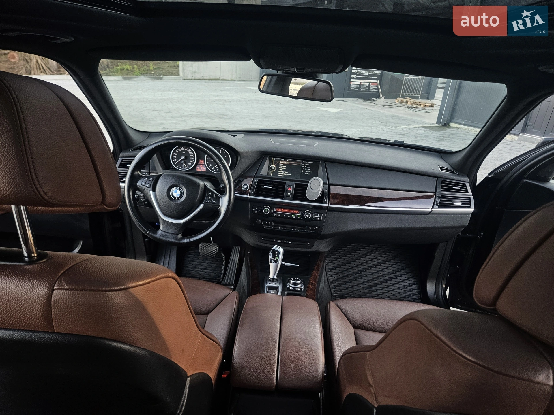2011 BMW X5 - мініатюра 19