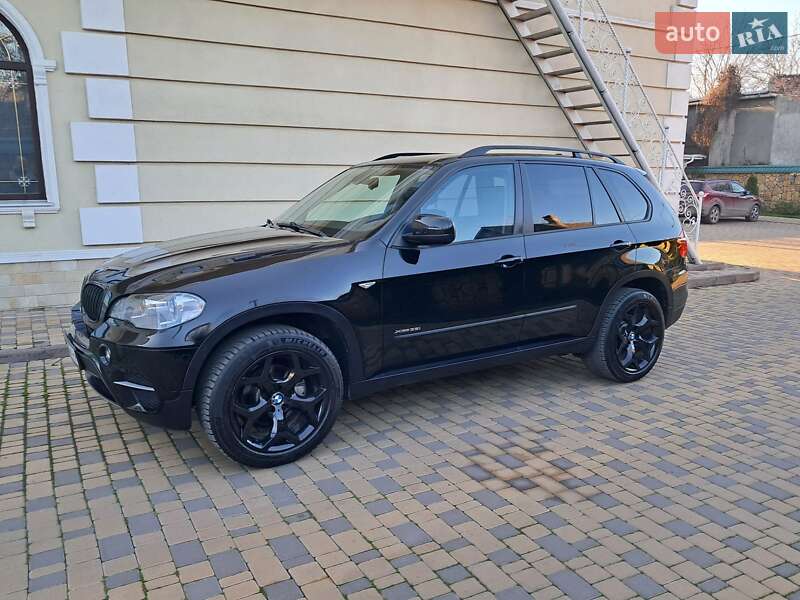 Внедорожник / Кроссовер BMW X5 2012 в Могилев-Подольске