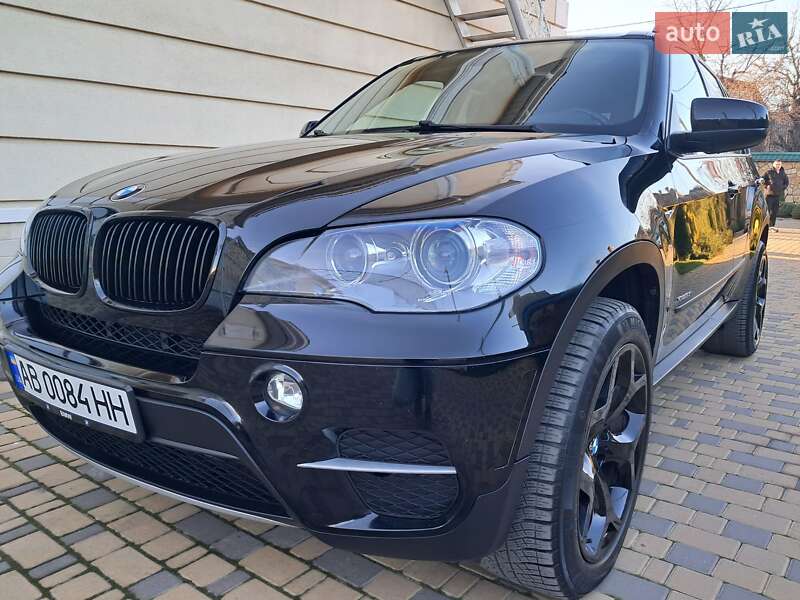 Внедорожник / Кроссовер BMW X5 2012 в Могилев-Подольске