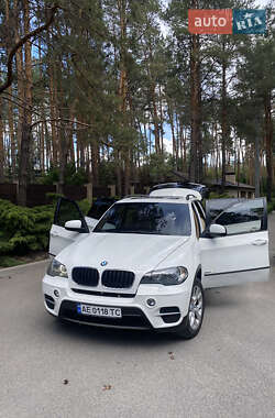 Позашляховик / Кросовер BMW X5 2011 в Новомосковську
