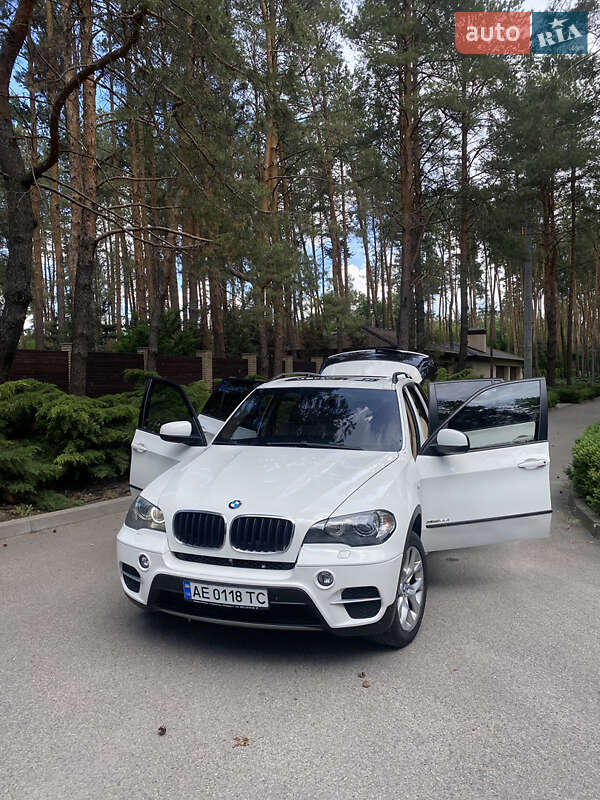 BMW X5 2011 BMW X5 2011
