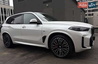 Внедорожник / Кроссовер BMW X5 2023 в Киеве