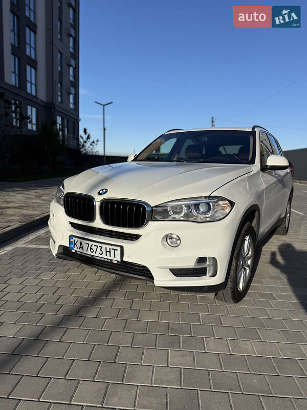 Внедорожник / Кроссовер BMW X5 2017 в Киеве