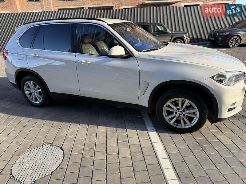 Внедорожник / Кроссовер BMW X5 2017 в Киеве