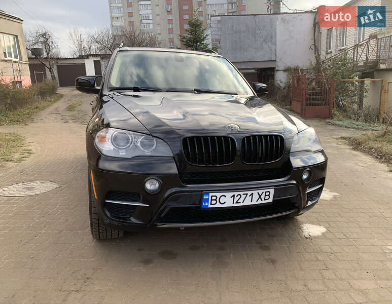 Внедорожник / Кроссовер BMW X5 2012 в Львове