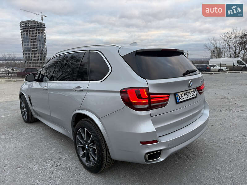 Внедорожник / Кроссовер BMW X5 2017 в Днепре