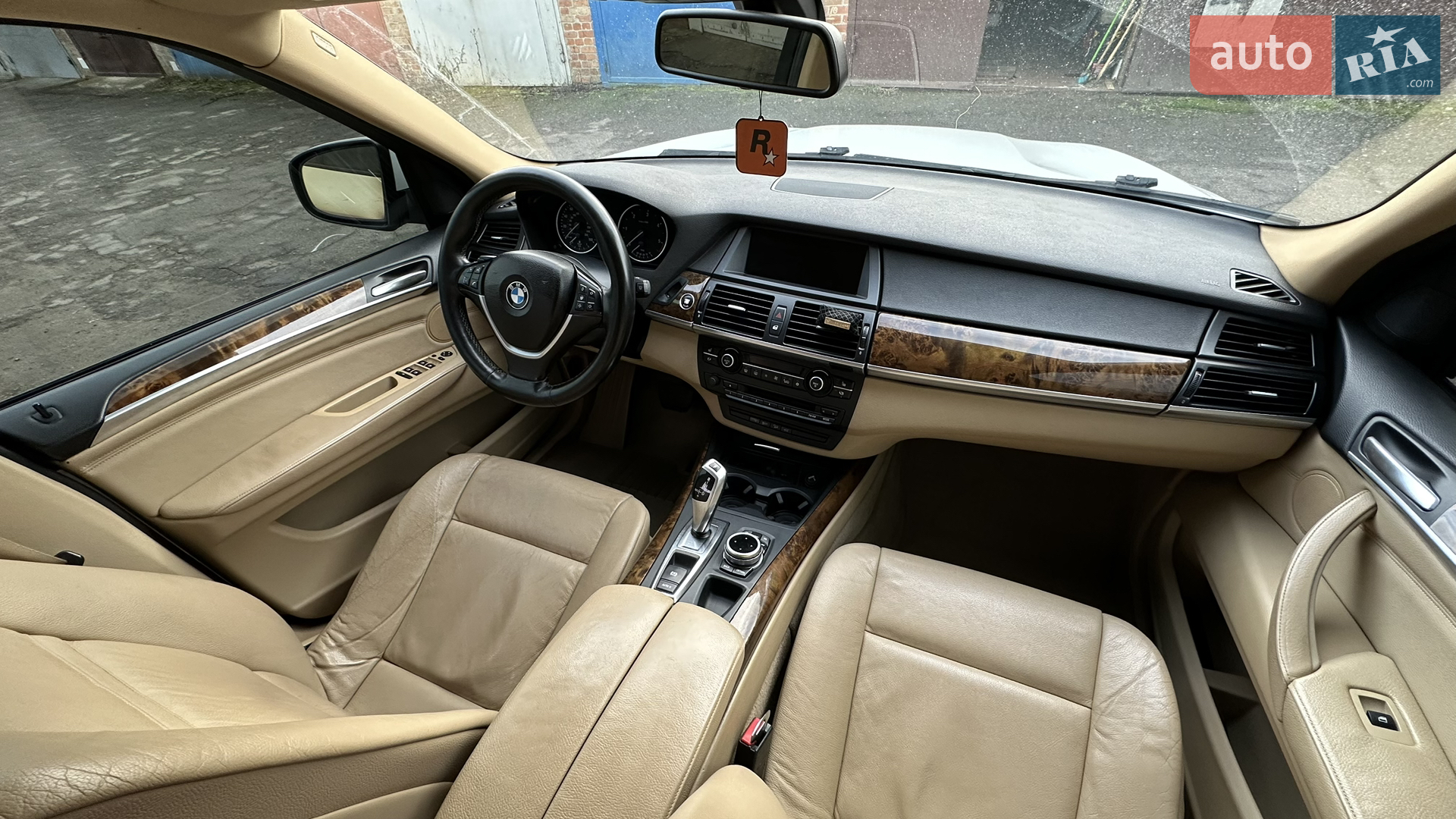 2010 BMW X5 - мініатюра 17