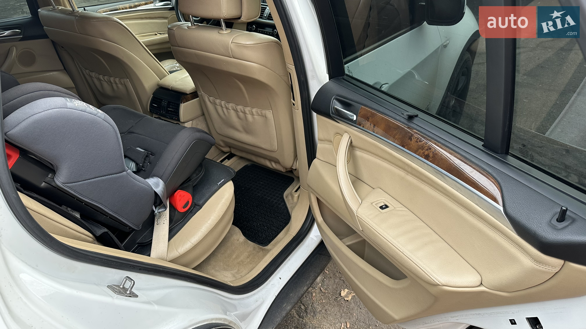 2010 BMW X5 - мініатюра 25