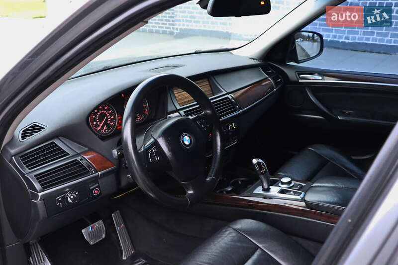 Внедорожник / Кроссовер BMW X5 2007 в Кременчуге фото 17 Внедорожник / Кроссовер BMW X5 2007 в Кременчуге