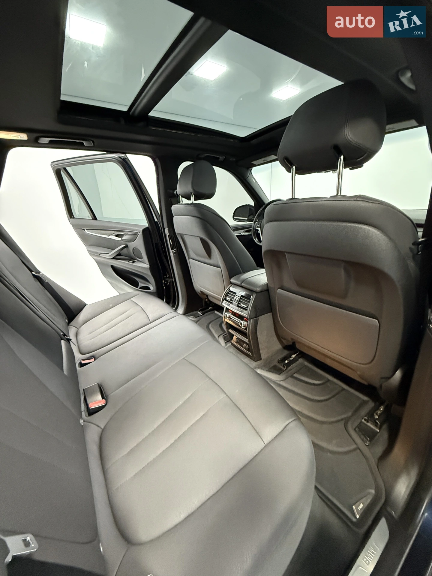 2018 BMW X5 - мініатюра 38