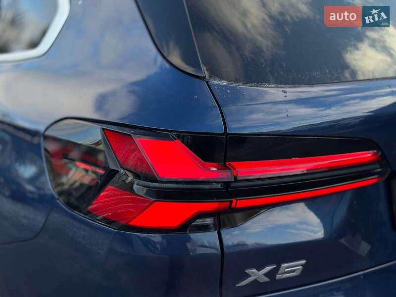 Внедорожник / Кроссовер BMW X5 2022 в Ровно