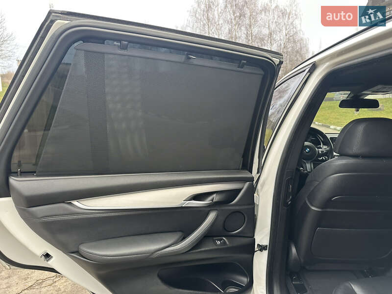 Внедорожник / Кроссовер BMW X5 2014 в Ровно