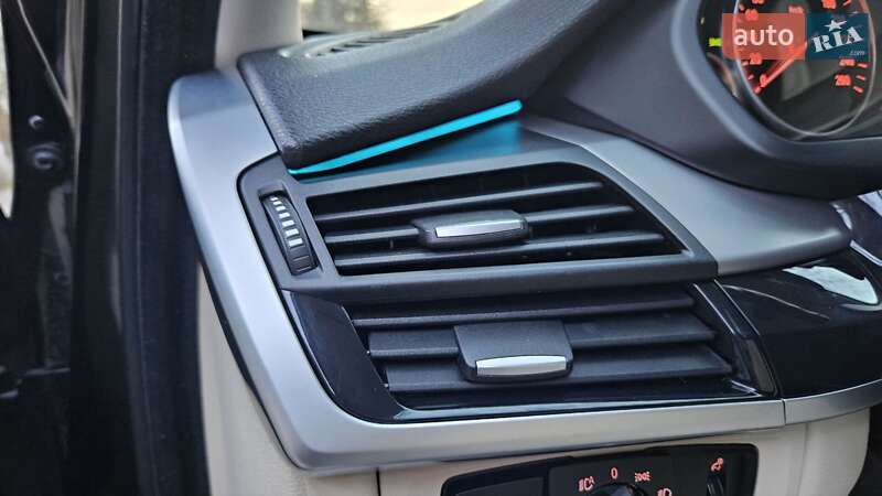 Позашляховик / Кросовер BMW X5 2014 в Сваляві