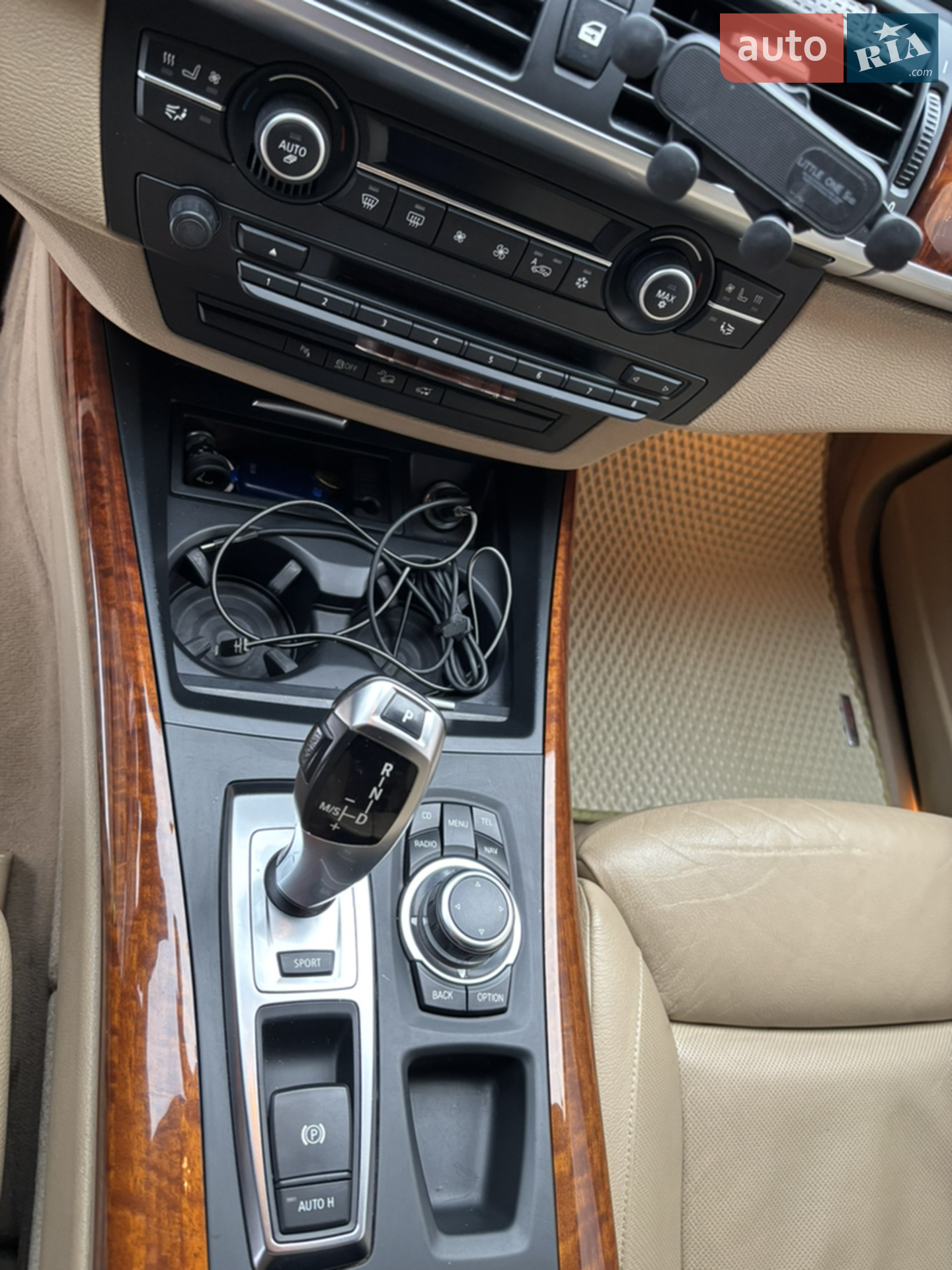 2011 BMW X5 - мініатюра 20