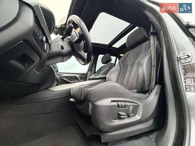 Внедорожник / Кроссовер BMW X5 2018 в Черновцах