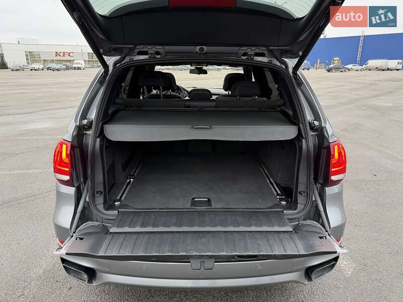 Внедорожник / Кроссовер BMW X5 2018 в Черновцах