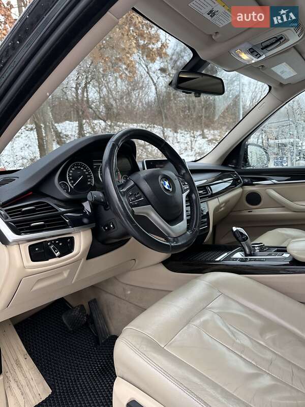Внедорожник / Кроссовер BMW X5 2014 в Львове