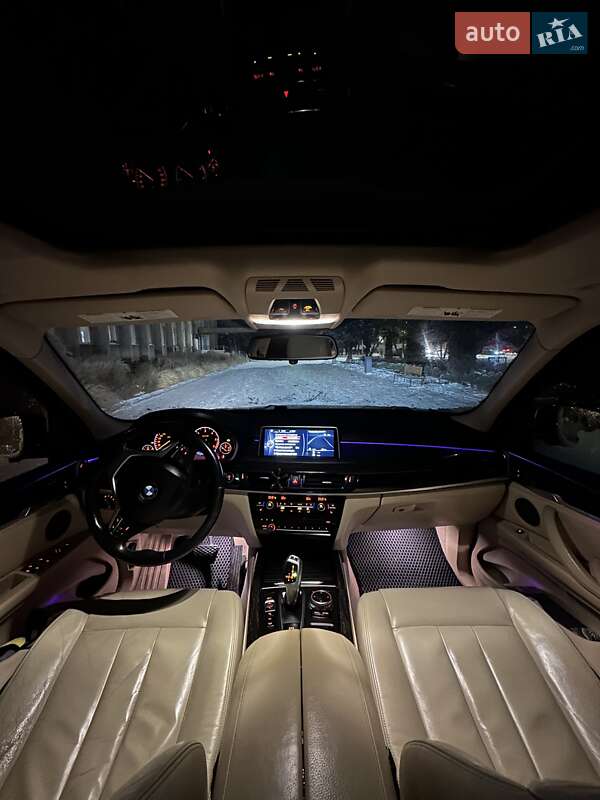 Внедорожник / Кроссовер BMW X5 2014 в Львове