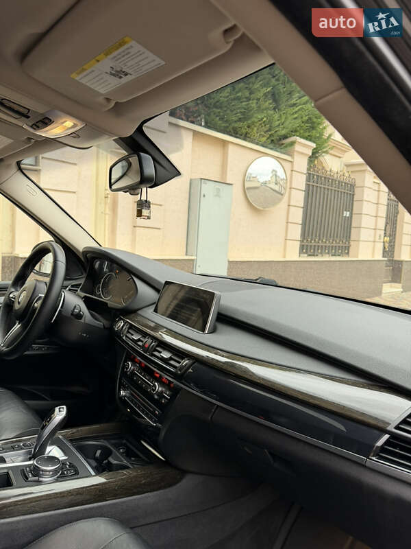 Позашляховик / Кросовер BMW X5 2016 в Одесі