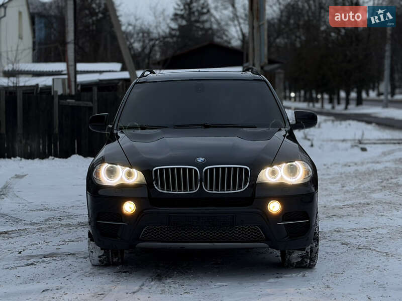 Внедорожник / Кроссовер BMW X5 2011 в Ровно