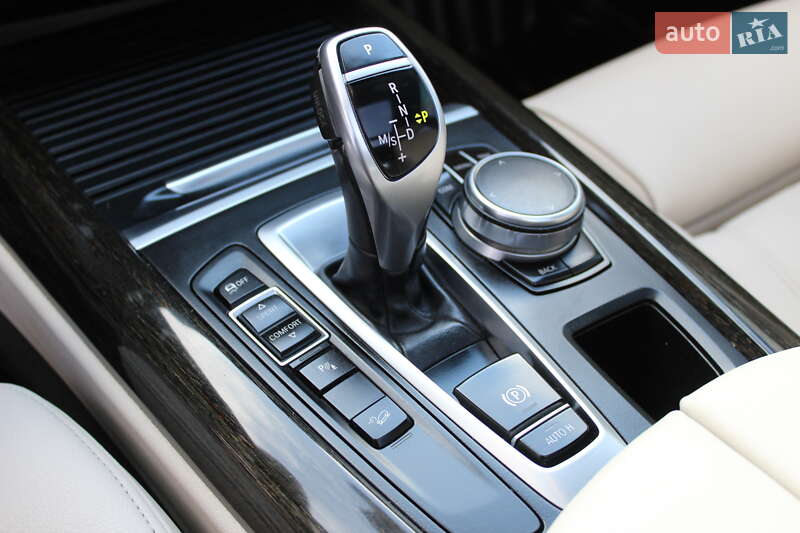 Внедорожник / Кроссовер BMW X5 2018 в Ровно