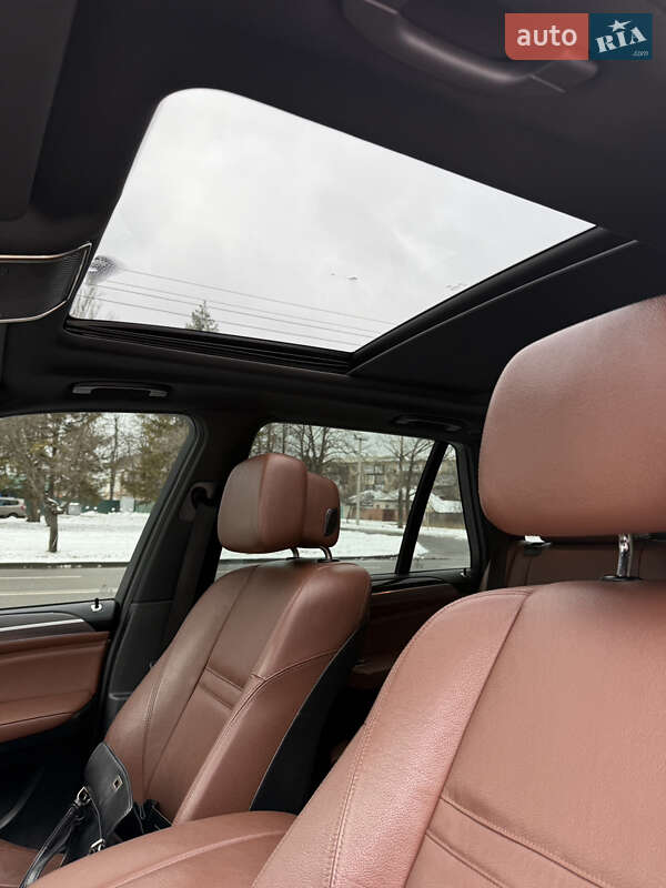 Позашляховик / Кросовер BMW X5 2012 в Харкові