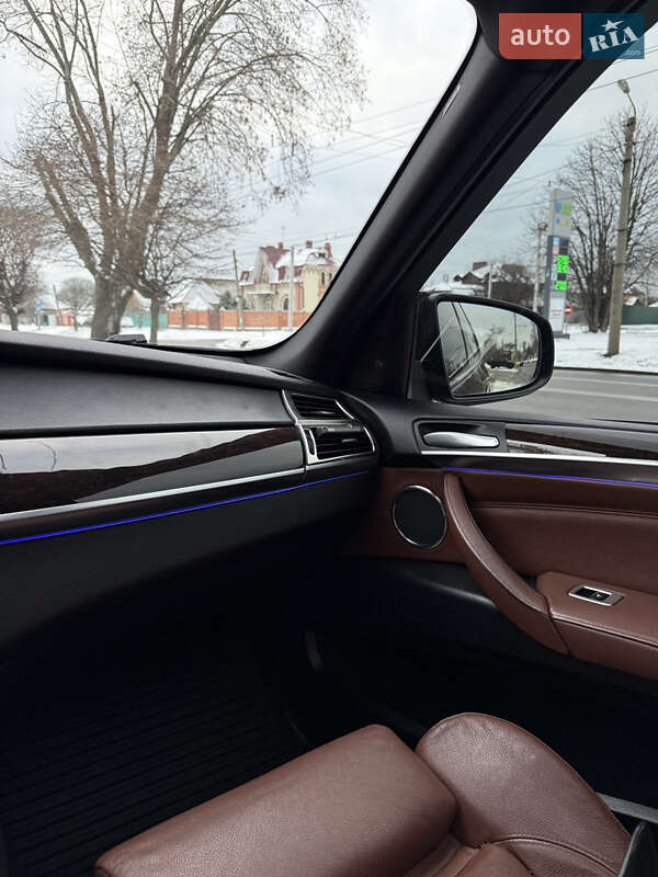 Позашляховик / Кросовер BMW X5 2012 в Харкові