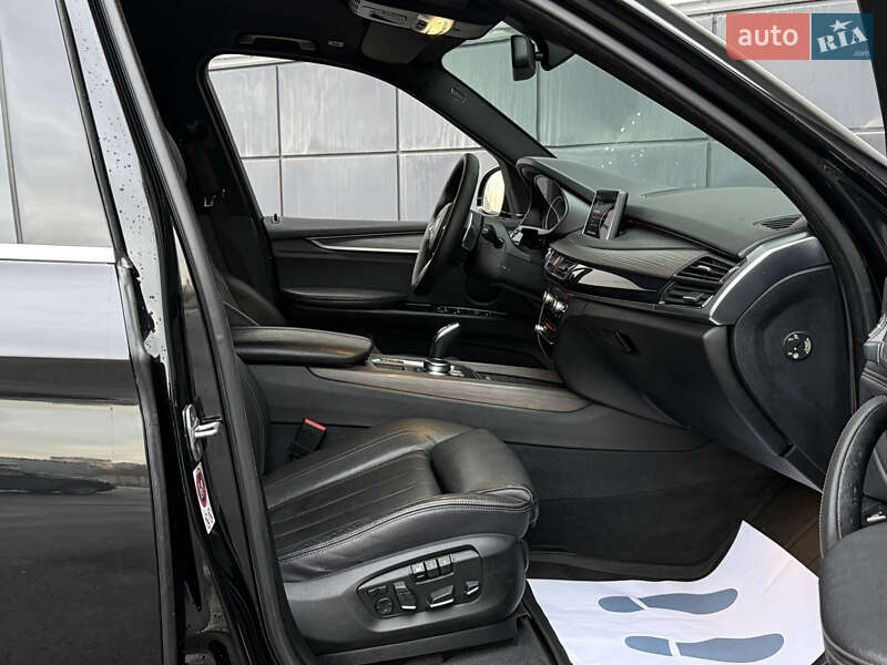 Внедорожник / Кроссовер BMW X5 2017 в Одессе
