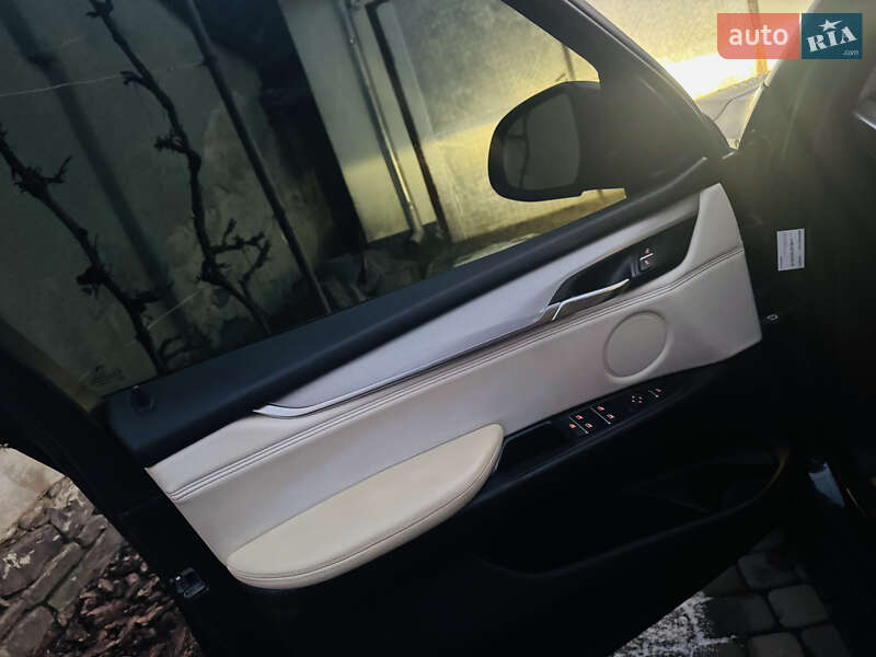 Внедорожник / Кроссовер BMW X5 2014 в Мукачево