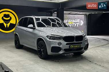 Позашляховик / Кросовер BMW X5 2016 в Чернівцях