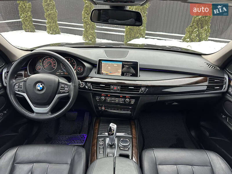 Внедорожник / Кроссовер BMW X5 2014 в Днепре