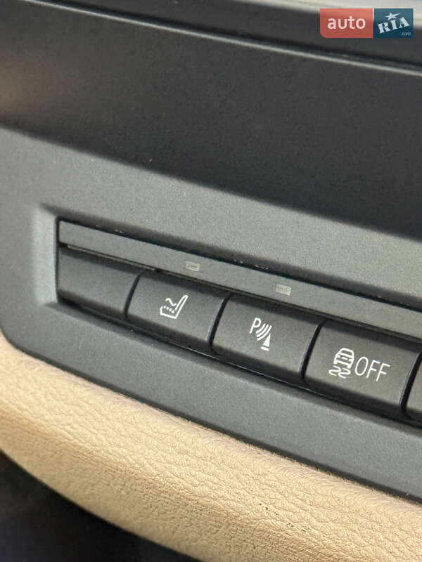 Внедорожник / Кроссовер BMW X5 2010 в Ивано-Франковске