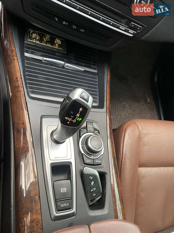 Внедорожник / Кроссовер BMW X5 2013 в Жмеринке