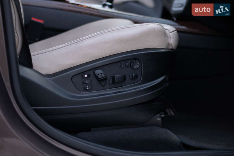 Позашляховик / Кросовер BMW X5 2012 в Києві фото 16 Позашляховик / Кросовер BMW X5 2012 в Києві