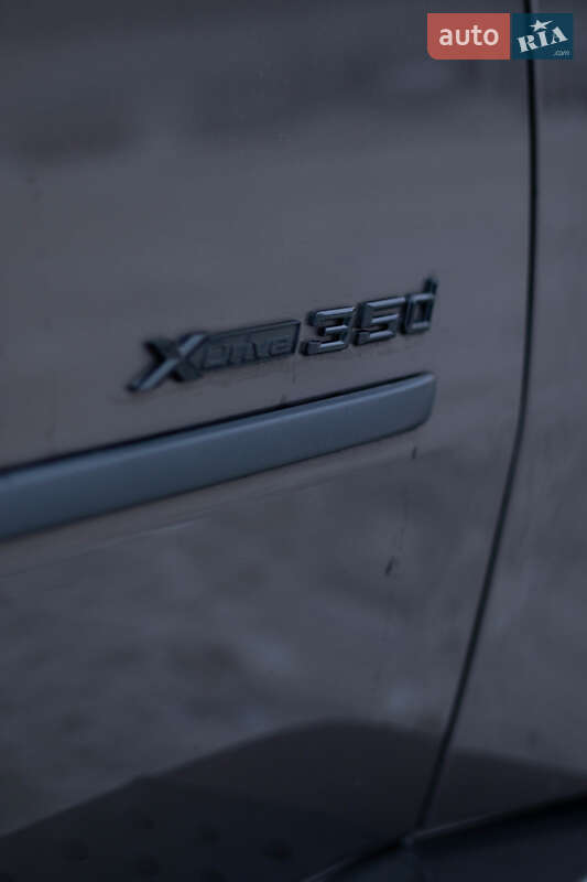 Позашляховик / Кросовер BMW X5 2012 в Києві фото 35 Позашляховик / Кросовер BMW X5 2012 в Києві