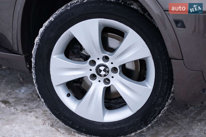 Позашляховик / Кросовер BMW X5 2012 в Києві фото 32 Позашляховик / Кросовер BMW X5 2012 в Києві