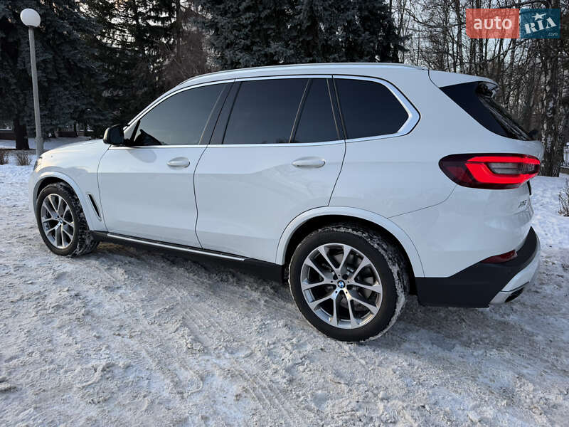 Позашляховик / Кросовер BMW X5 2018 в Києві фото 12 Позашляховик / Кросовер BMW X5 2018 в Києві