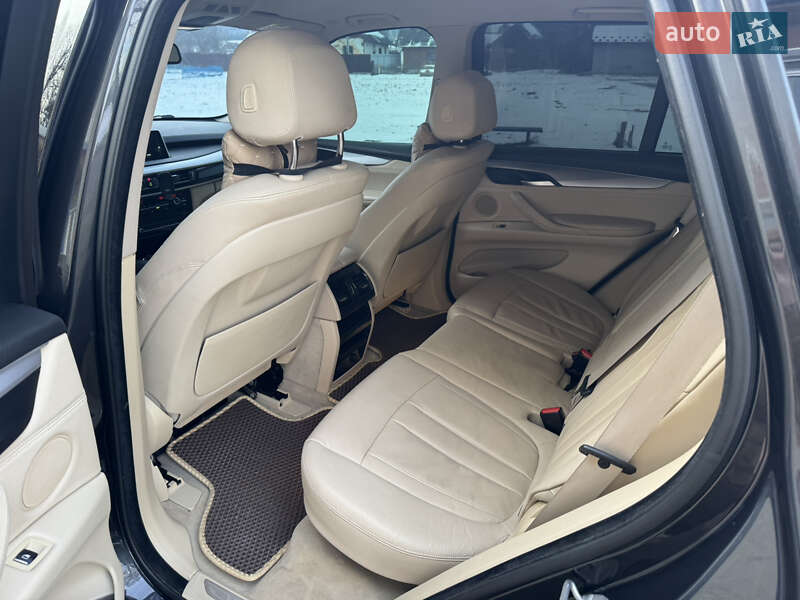 Позашляховик / Кросовер BMW X5 2015 в Ланчині фото 5 Позашляховик / Кросовер BMW X5 2015 в Ланчині