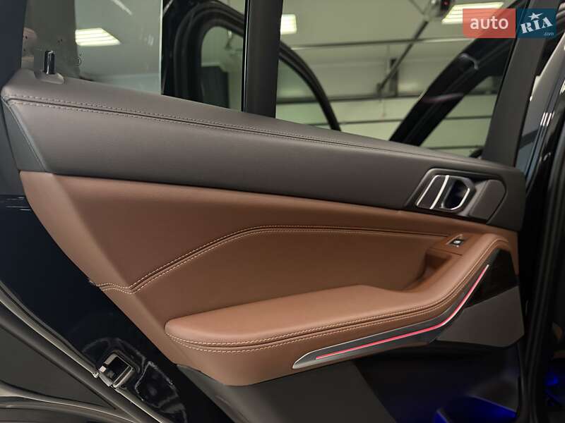 Внедорожник / Кроссовер BMW X5 2023 в Тернополе