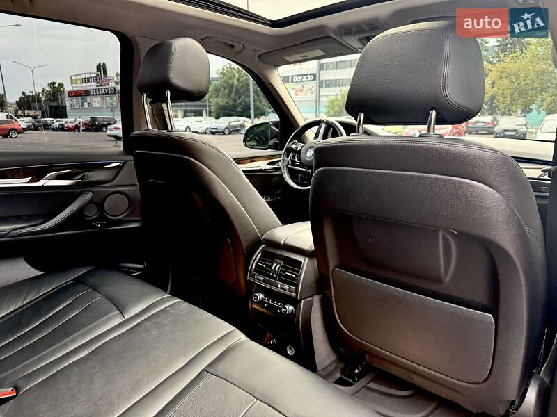 Внедорожник / Кроссовер BMW X5 2014 в Одессе