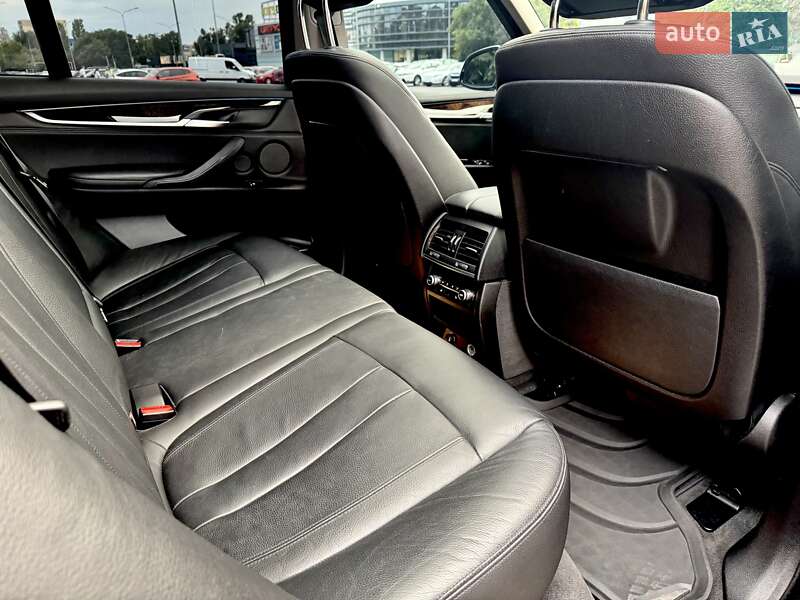 Внедорожник / Кроссовер BMW X5 2014 в Одессе