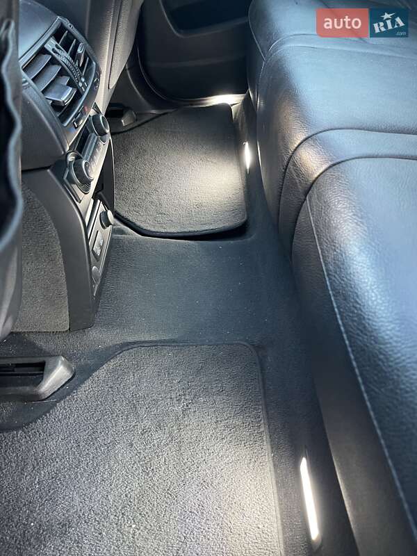 Позашляховик / Кросовер BMW X5 2011 в Кривому Розі