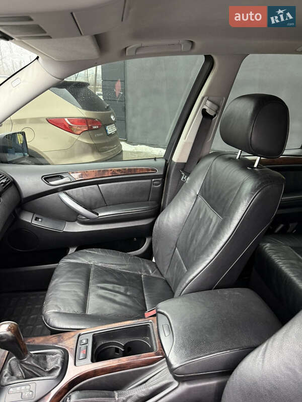 Позашляховик / Кросовер BMW X5 2004 в Чернівцях